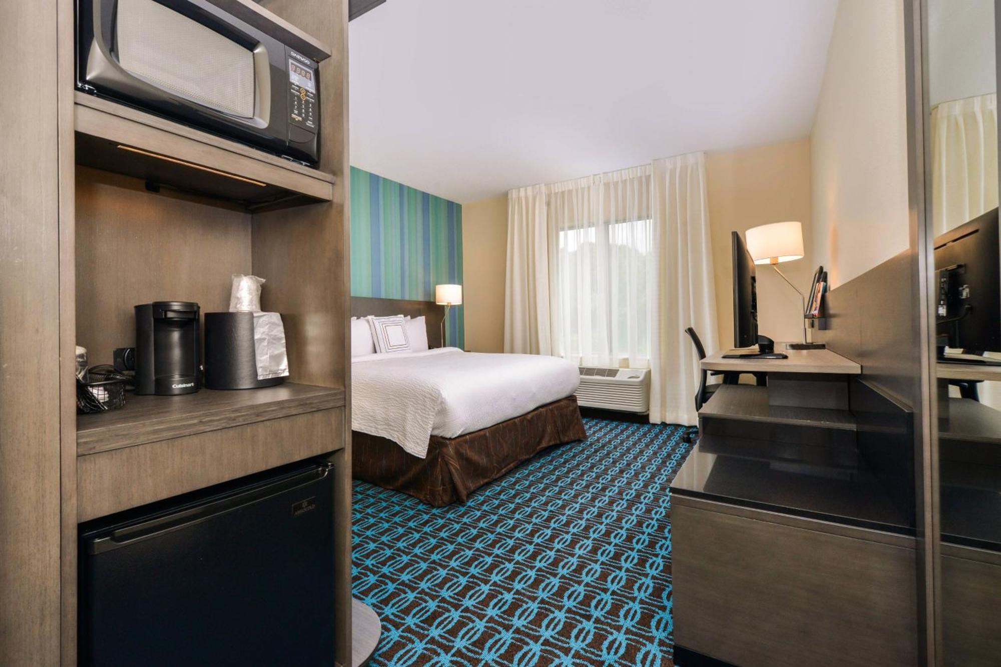 Fairfield Inn & Suites By Marriott Raleigh Cary Bagian luar foto