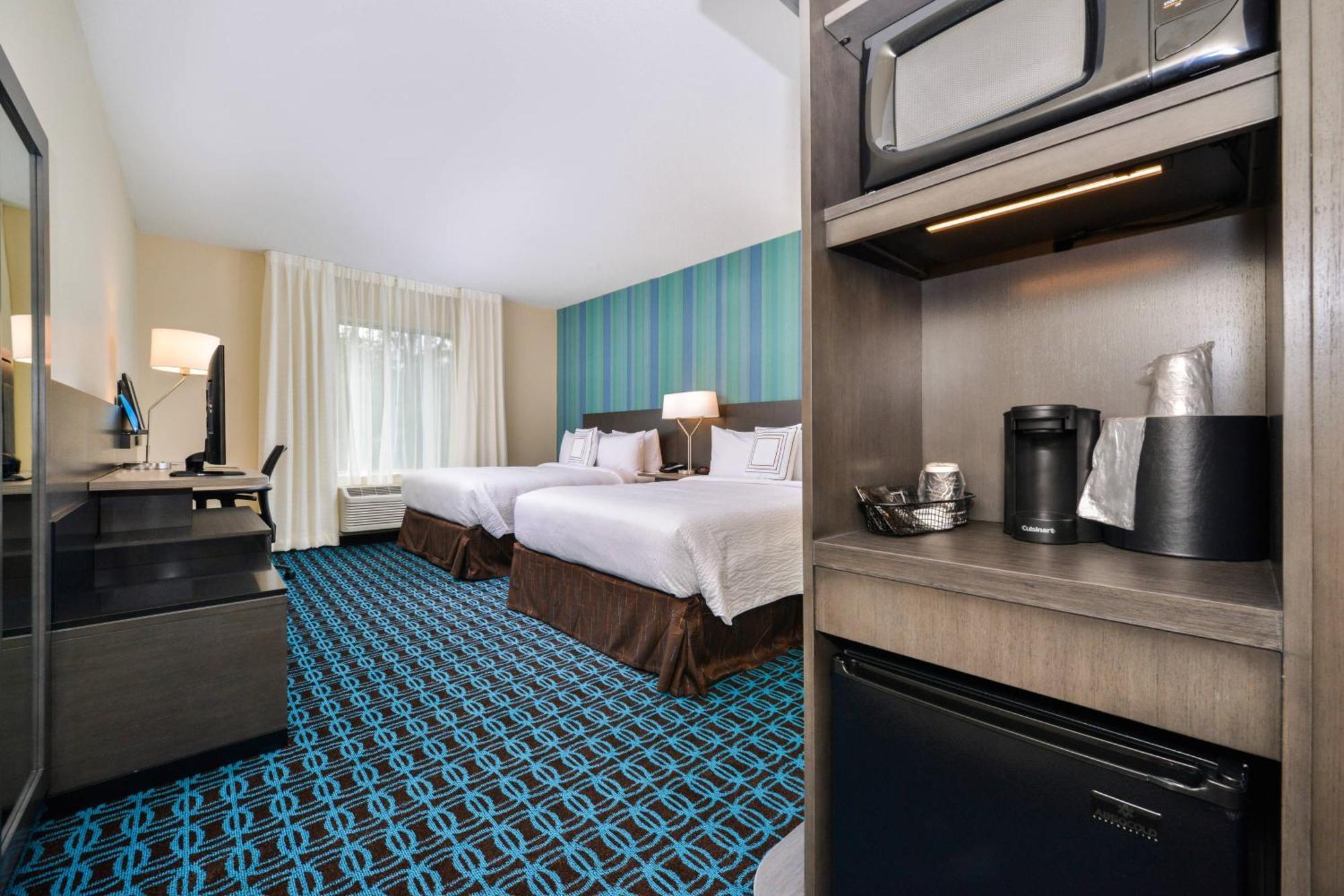 Fairfield Inn & Suites By Marriott Raleigh Cary Bagian luar foto
